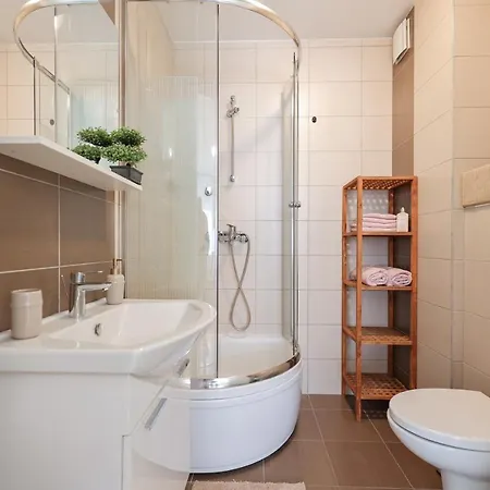 Cozy Niko - Private Parking And Balcony Appartement *