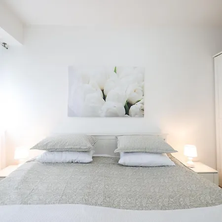 Cozy Niko - Private Parking And Balcony Appartement