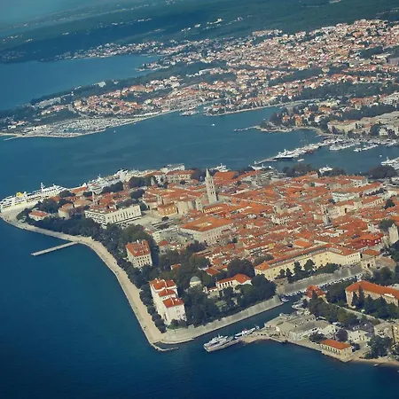 Appartement Cozy Niko - Private Parking And Balcony Zadar